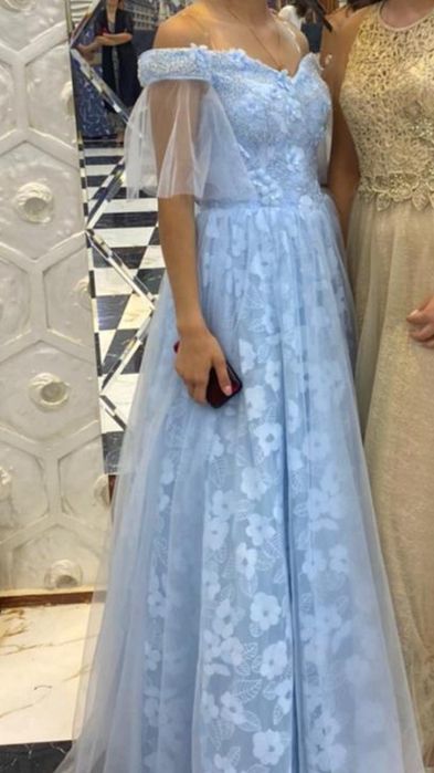 Продам нежное красивое платье