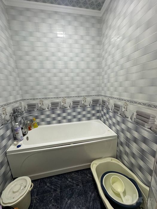 Siroche kvartira sotiladi Xatirchi stayankasini orqasida 2 xonalik