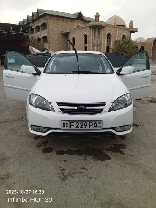 Жентра 2020 сотилади 9000