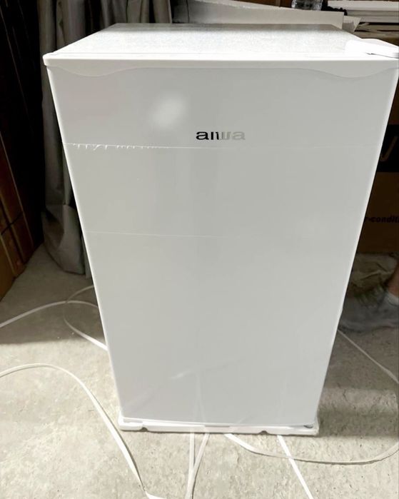 мини холодильник для офисов aiwa бренд японский