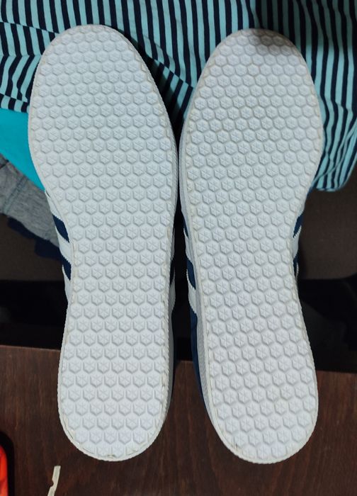 Нови мъжки Adidas Gazelle  ест.кожа , цвят blue navy  N44  28.5 см   6