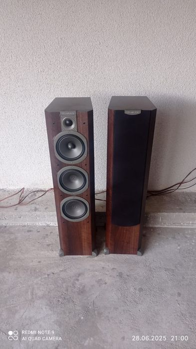 Boxe Sony si Wharfedale