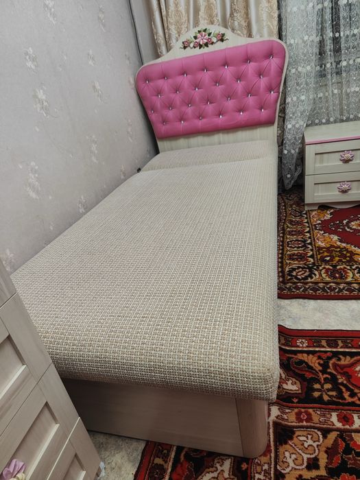 Детская мебель для девочки