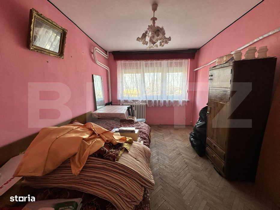 Apartament 3 camere, 66 mp, zona Piata - Valea Rosie