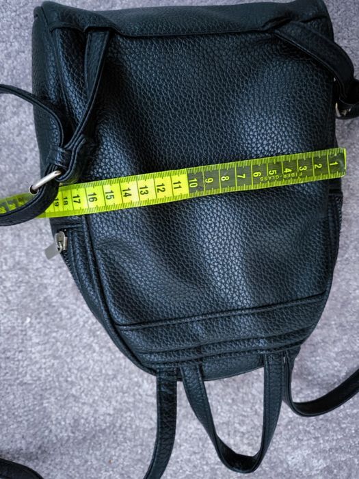 Ghiozdan mini piele ecologica