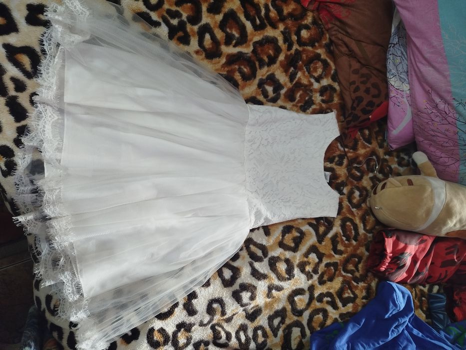 Отдам детские вещи