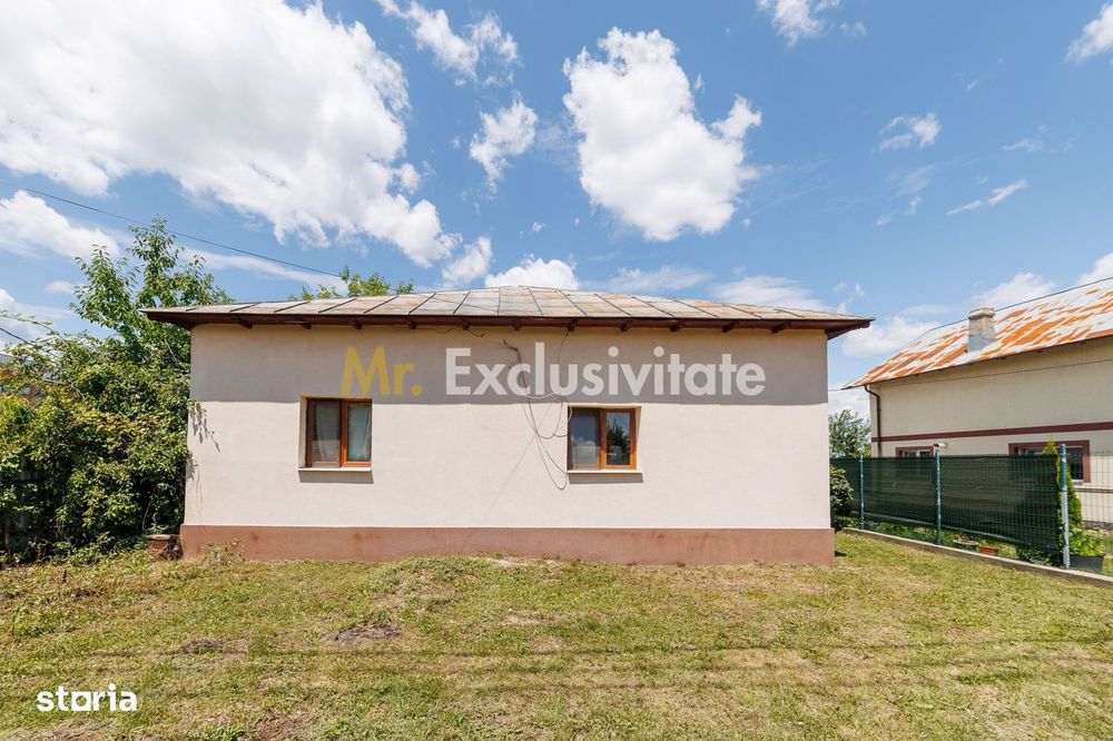 Casa cu teren - Prundu-Ideala pentru locuit sau dezvoltare imobiliara