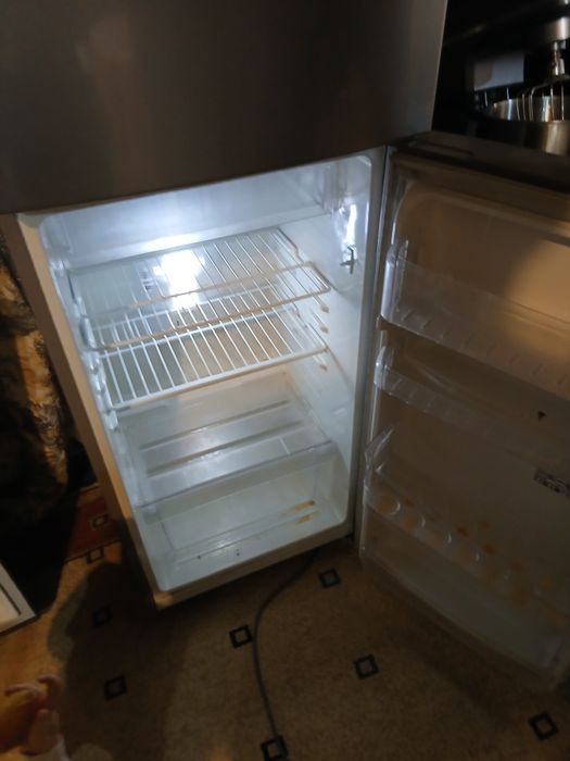 Холодильник Samsung