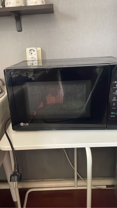 Микроволновая печь lg