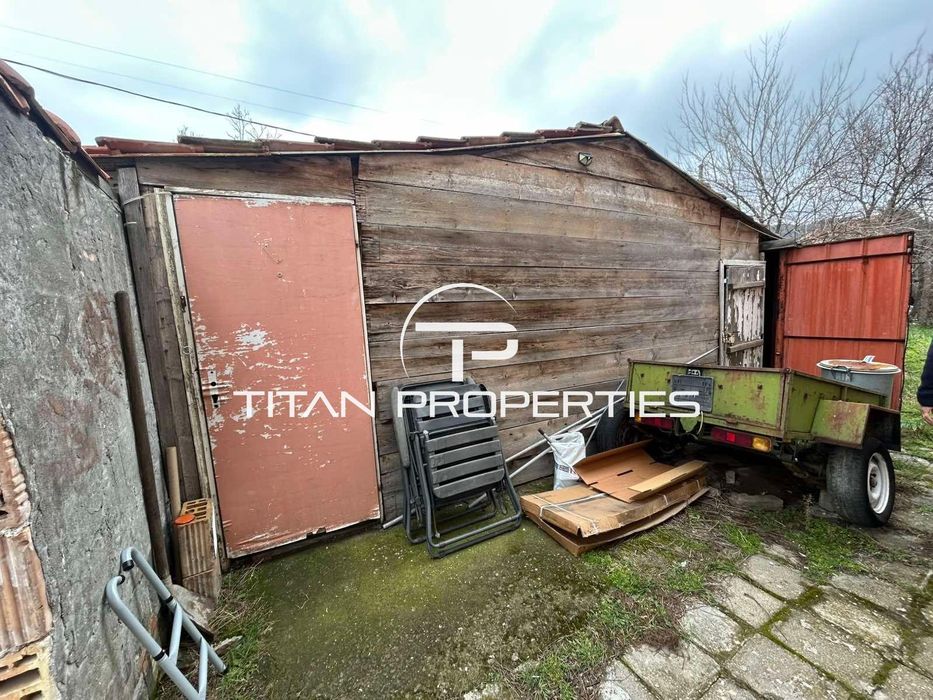 Двуетажна Къща, под наем, кв. Банево