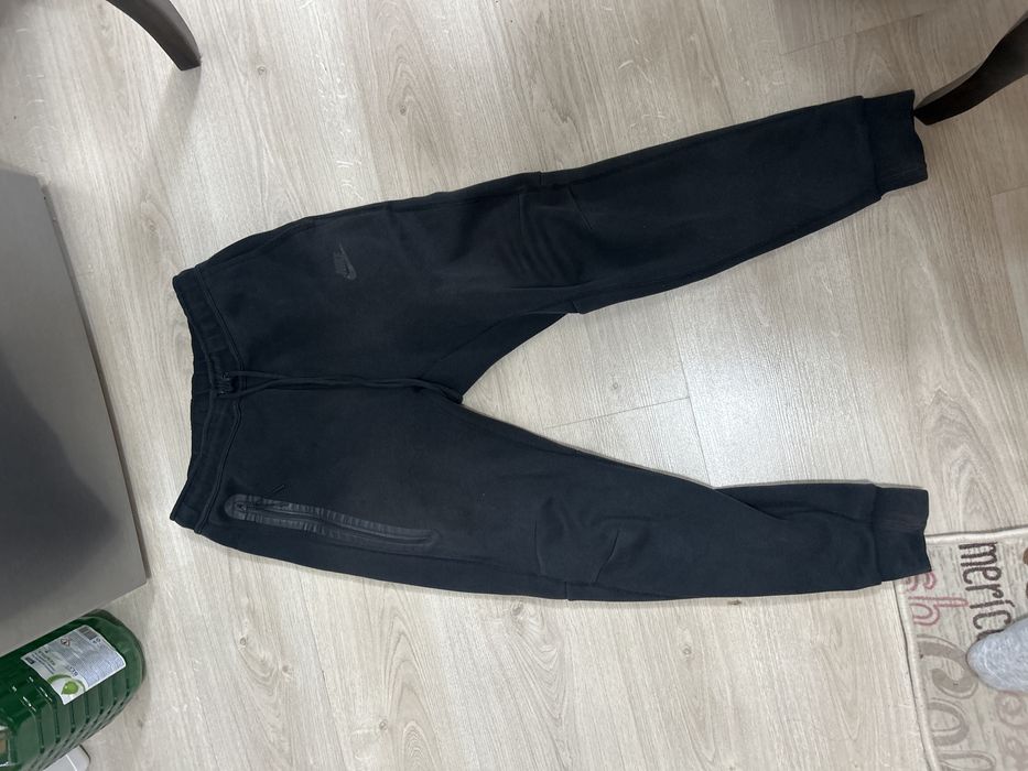nike tech fleece панталони
