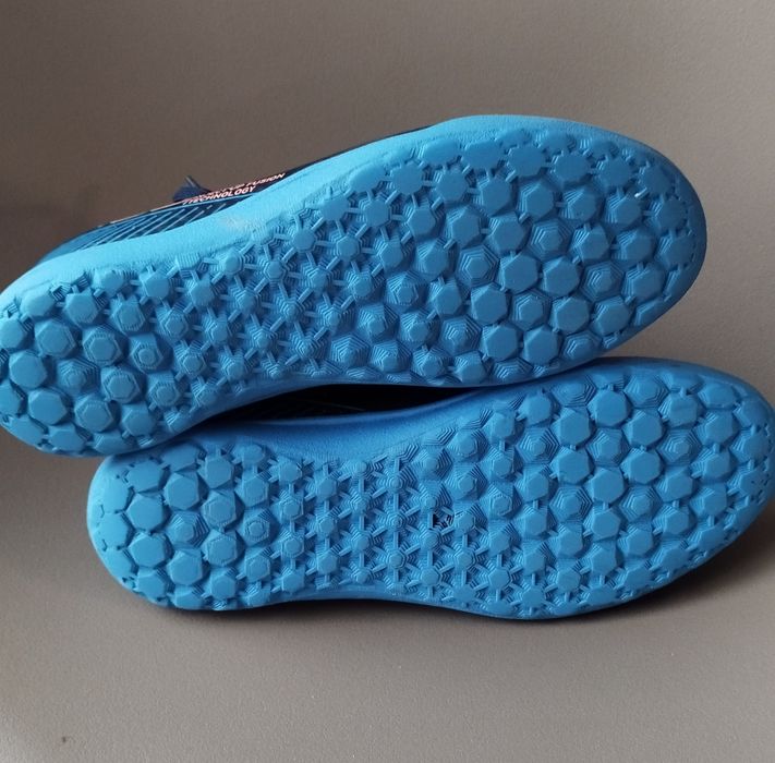 Детски футболни обувки Kipsta