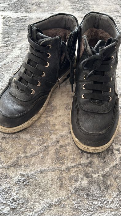 Продам обувь на мальчика