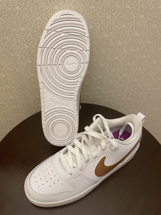 Кроссовки на мальчика Nike