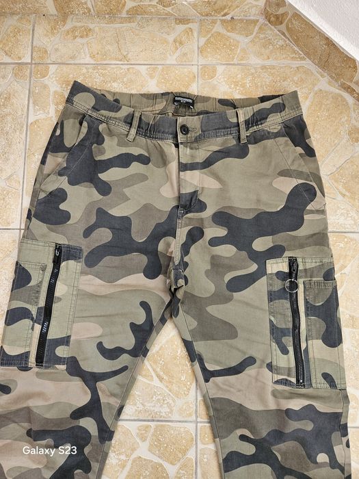 Pantaloni cargo,kaki,mărimea 34