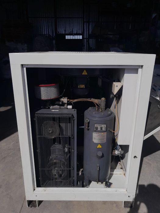 Продам Компрессор