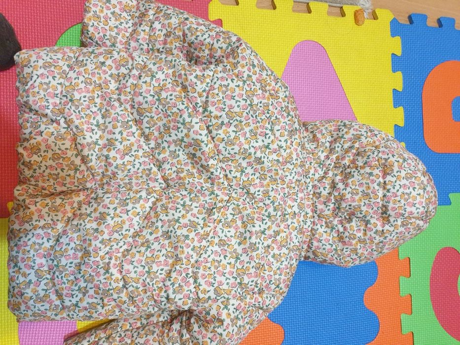 Geaca fetițe Mothercare iarna,6-9 luni + (9kg),purtata de 3 ori,perfec