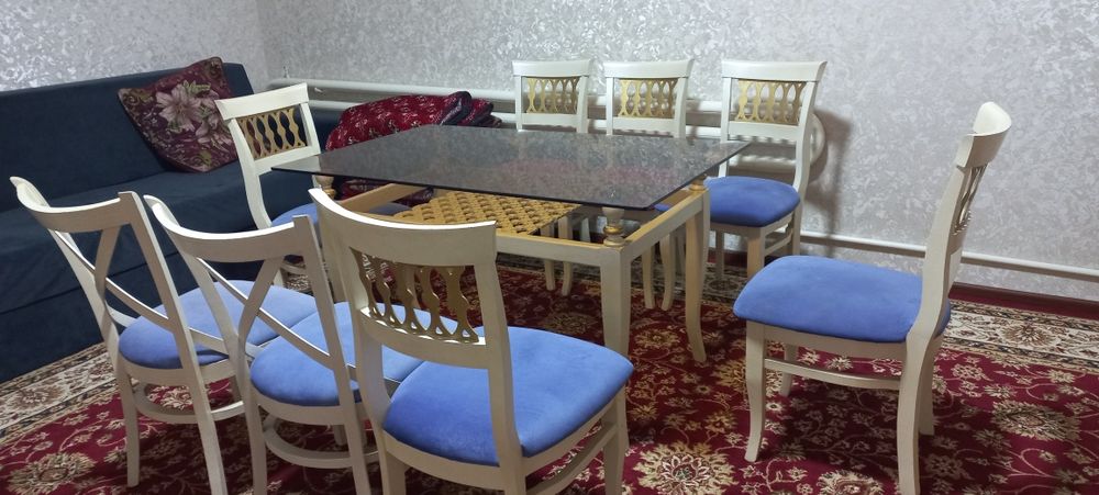 stol oynali 2 dona stul 8 dona