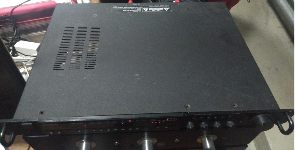 Preamplificator Carver C-5, 8 intrari, 2 iesiri (dual zone) jucarii