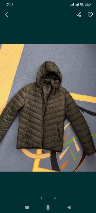 Куртка размер 46-48 .