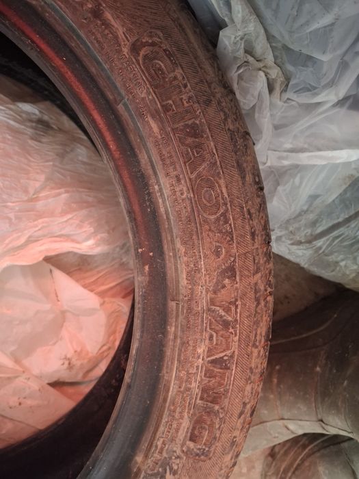 Продам шины срочно