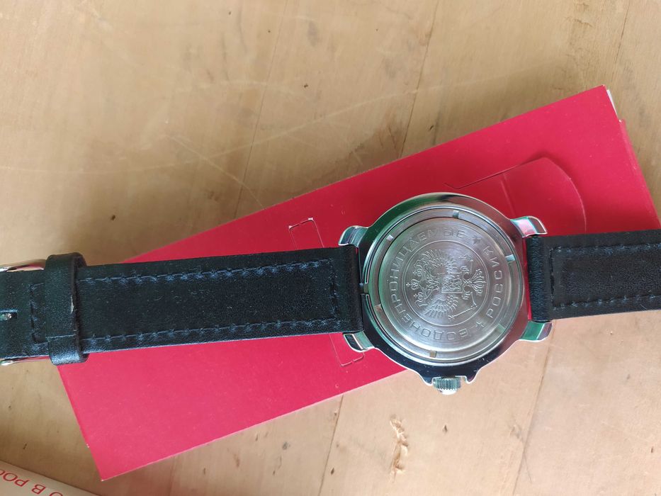 продам новые командирские часы