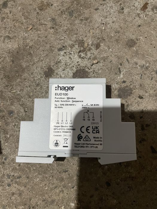 Hager EUD100 Releu monitorizare tensiune si contactor ESC263S