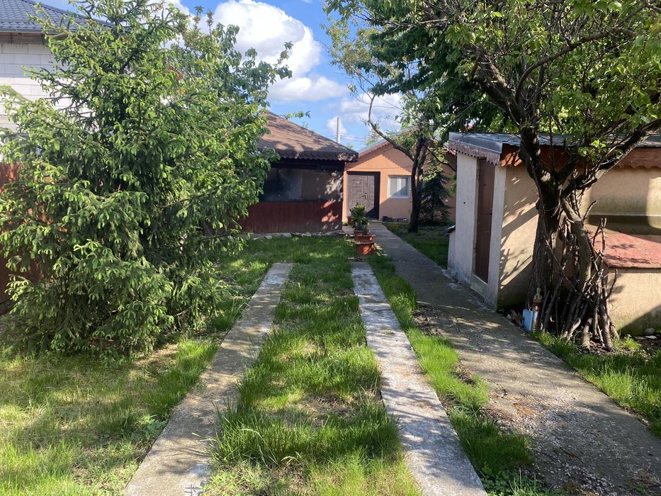 Casa de vanzare petrechioaia