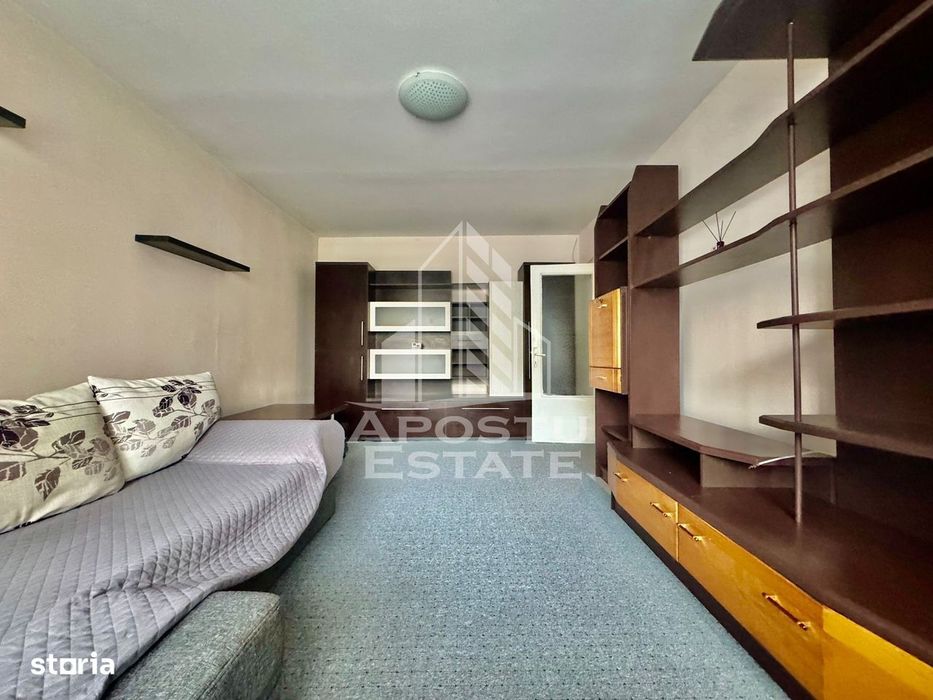 Apartament 3 camere, 70 mp utili, Micalaca