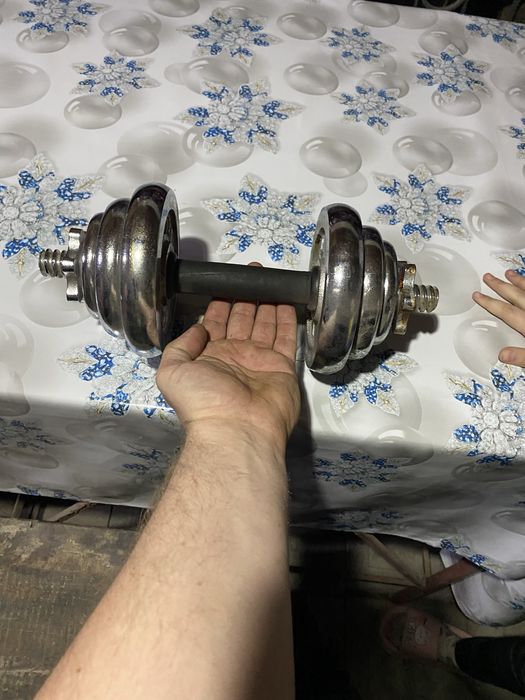 Продам гонтели 2 штуки