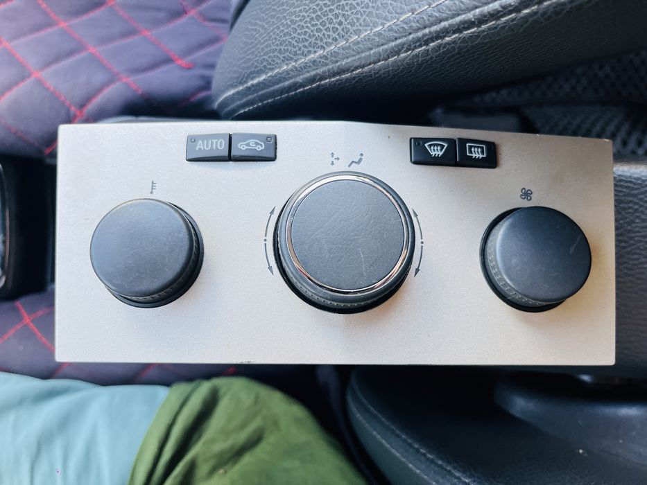 Продам климат контроль opel astra h