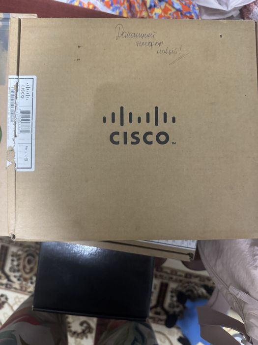 CISCO телефон новый 2 штуки