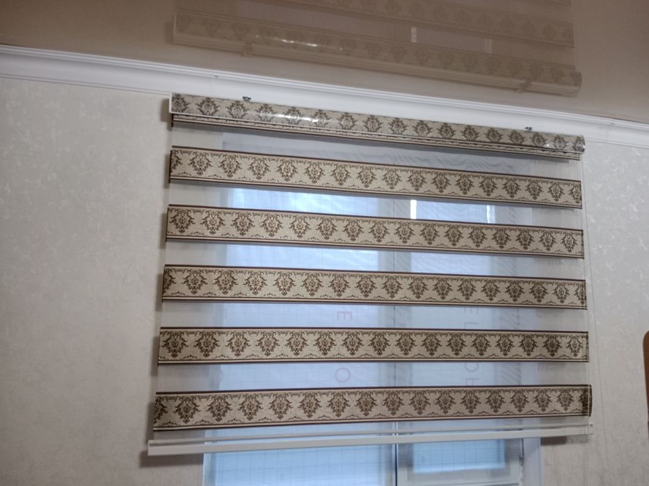 Жалюзи сатылады.