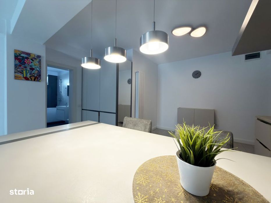 Mamaia-Sat-Apartament cu 2 camere  mobilat utilat,  termen lung.