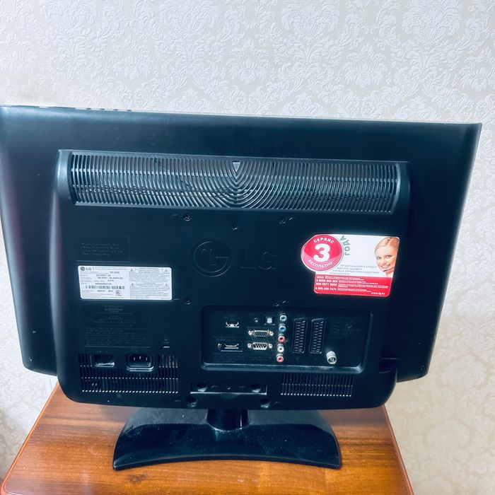 Продам телевизор LG