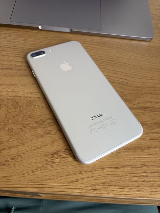 Iphone 7 Plus  categ. joc jucatii