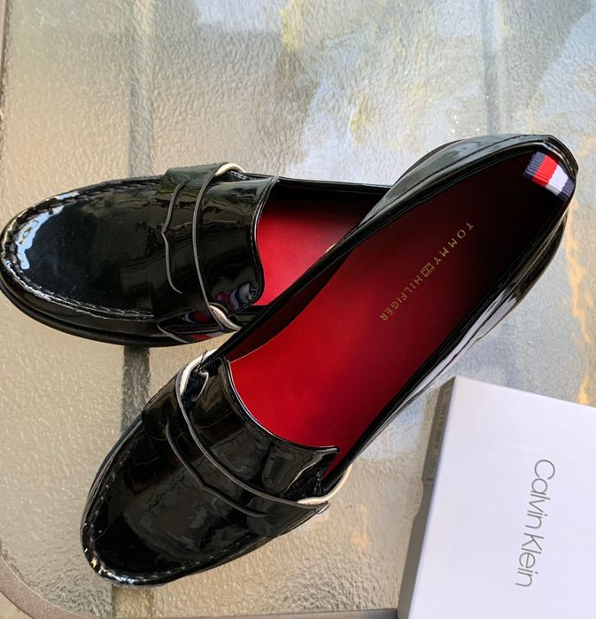 Tommy Hilfiger • Томи Хилфигър