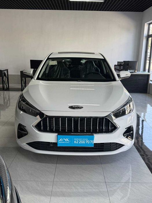 JAC J7 – Premium Liftback, endi yanada qulay narxlarda!