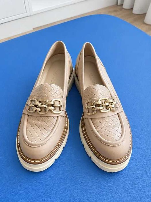Mocasini bej Louise din piele naturală