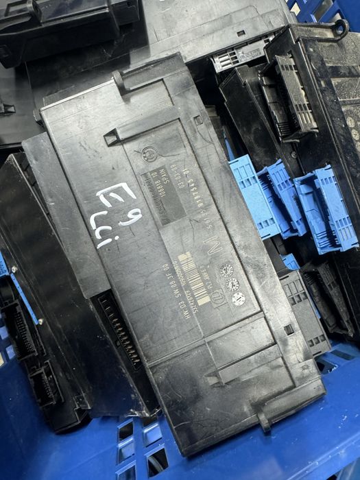 Комфорт модул бмв  е90 е91 е92 ф10 ф11 bmw f10 f11 e90 e91 e92 komfort