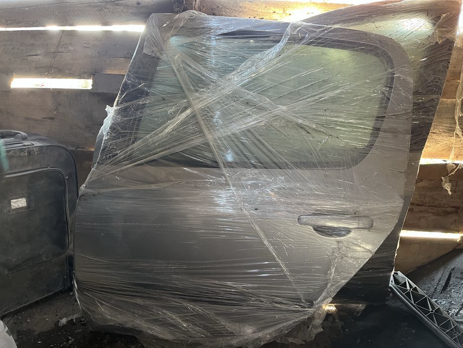 Usi fata spate Peugeot 307 si plafon cu trapa