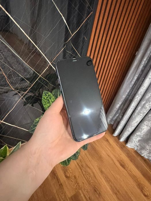 Продам айфон телефон айфон