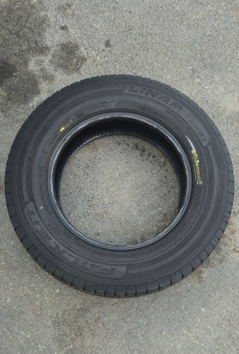 Anvelope 205/75/16C Vara Falken DOT 2022