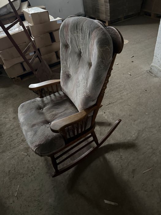 Дървен люлеещ стол дърворезба-германия