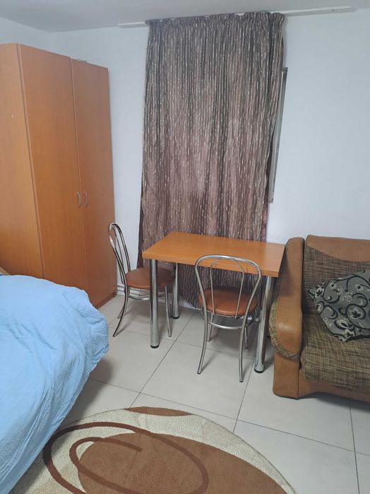 PF dau în chirie garsonieră marasti zona ira