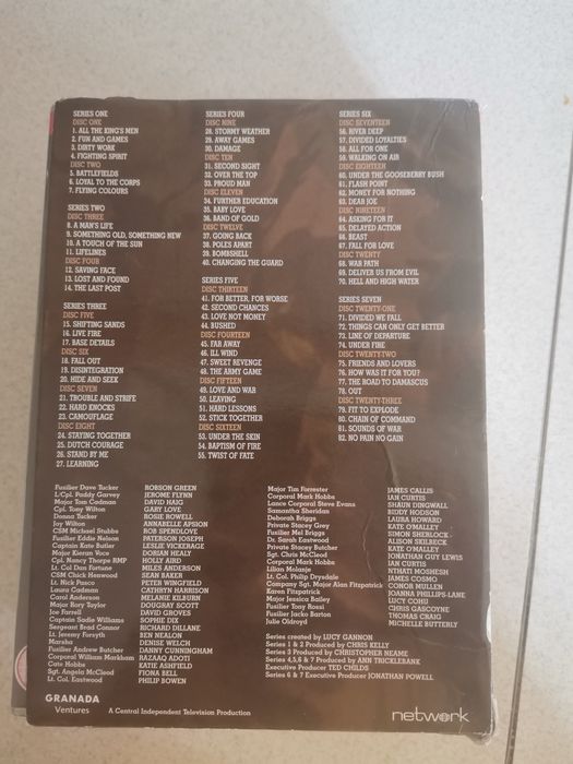 Флашка 32 ГБ, Bluetooth колонка, DVD дискове Soldier