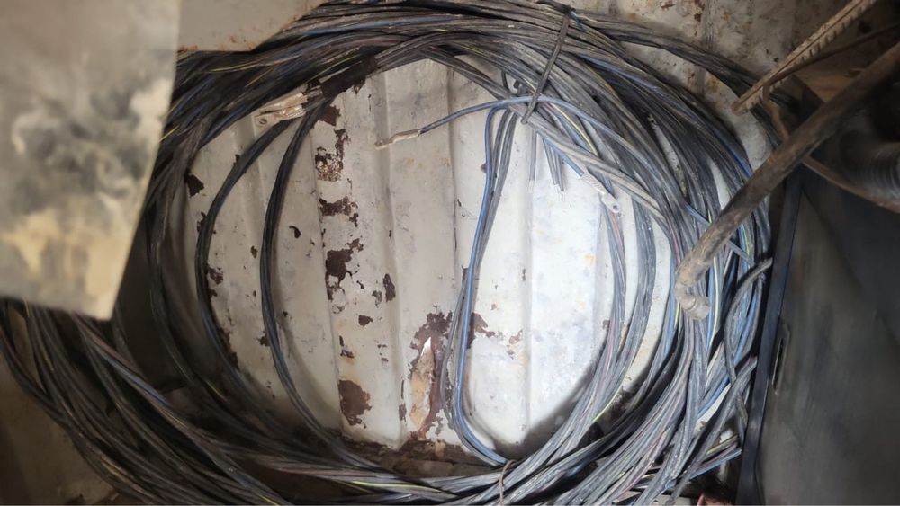 Кабель высоко вольтный