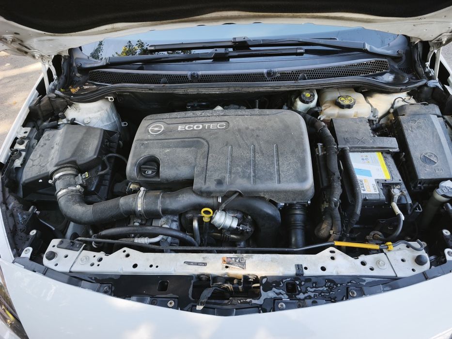 Opel Astra J 2014 propietar