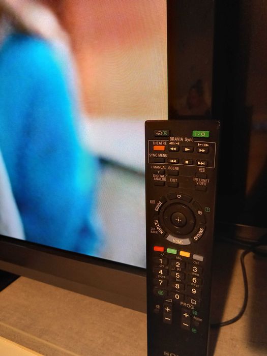 SONY Bravia KDL-40EX710