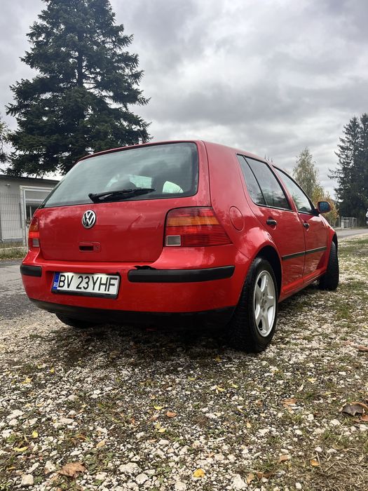 VOLKSWAGEN Golf 2000 — imagine 4